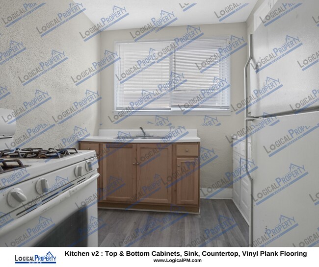 Building Photo - 2 bedroom/1Bath w/ Stve, Rfrgrtr & Bsement