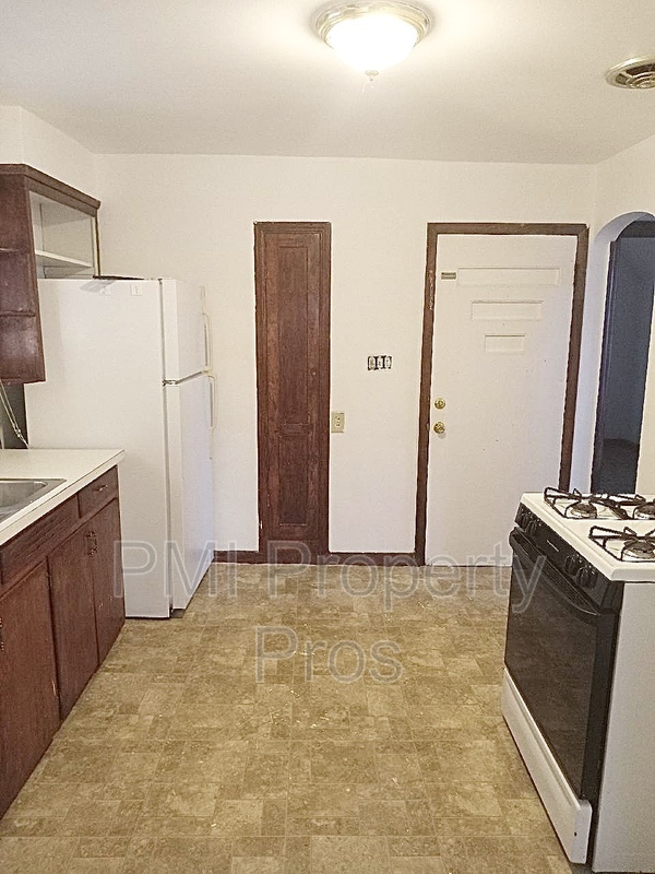 Foto del edificio - 3057 N Holton St