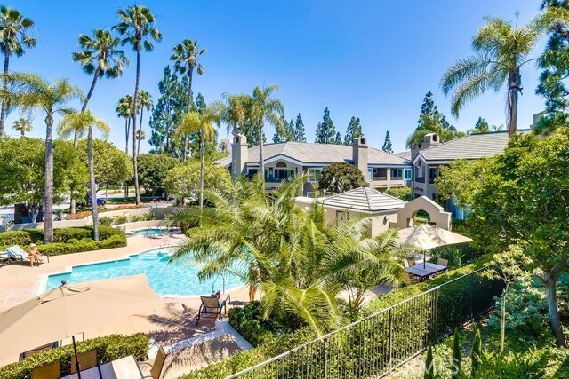 Foto principal - 88 Baycrest Ct