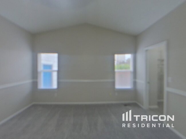Foto del edificio - 5950 Fescue Dr