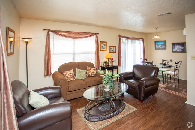 Plano modelo A 2BDx2BA 980SF - Chisholm Trail Townhomes