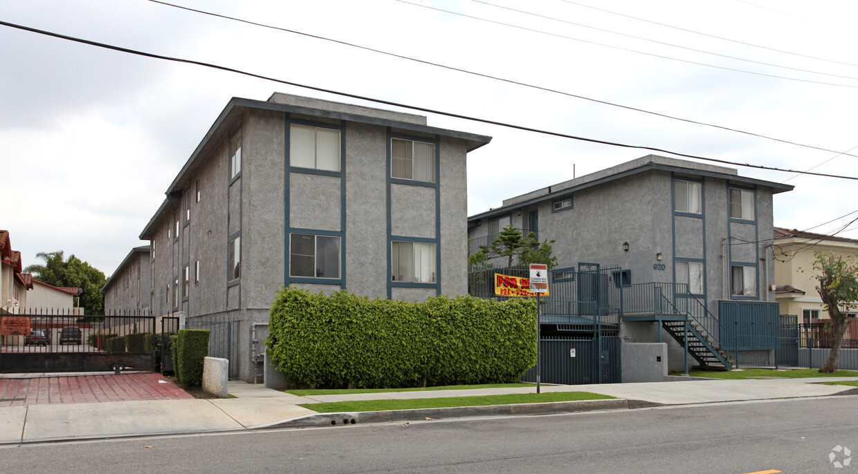 Primary Photo - 920 S Montebello Blvd