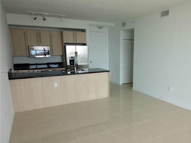 Foto del edificio - 79 SW 12th St