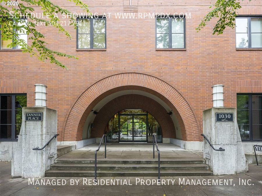 Photo - 1030 NW Johnson Street-201