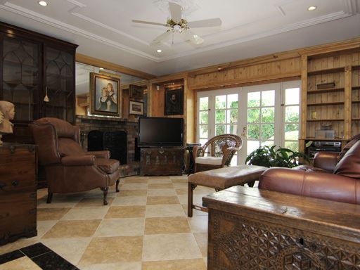 Building Photo - 4 br, 2 bath House - 201 Mont Blanc Court