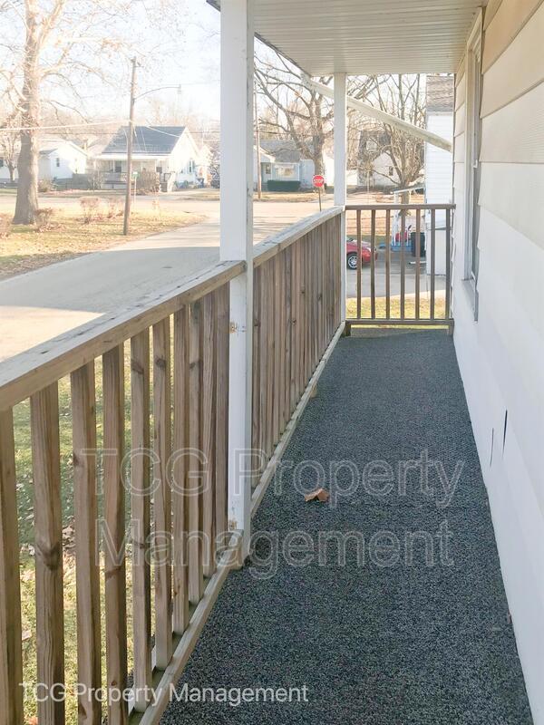 Building Photo - 211 Linwood Ave
