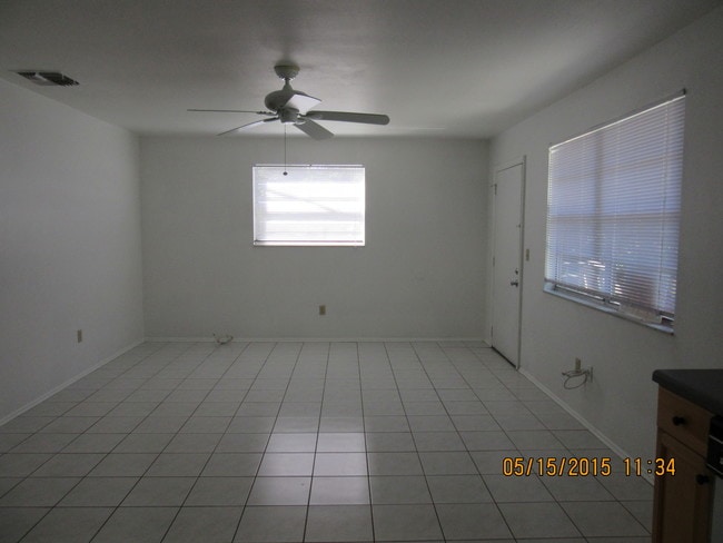 Foto del edificio - 3069 Huron Ave