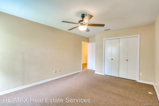 Building Photo - 3 br, 2 bath House - 10004 Georgetown Drive