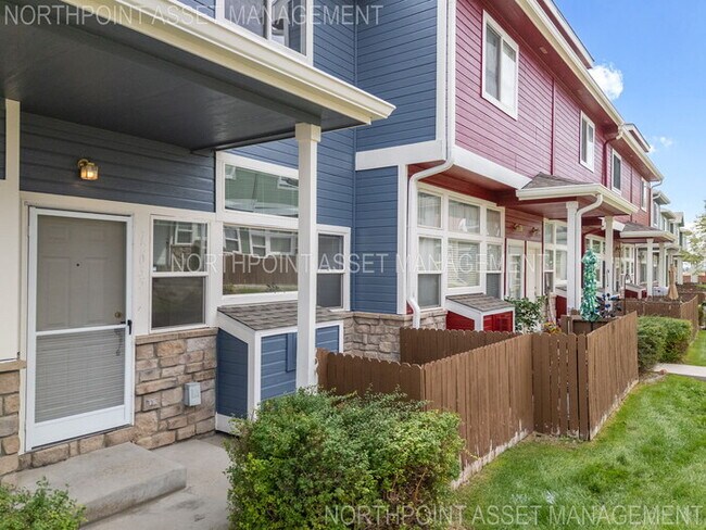 Foto del edificio - Beautiful 2 beds 2.5 baths in Brighton!