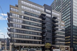 Building Photo - 130 S Canal St