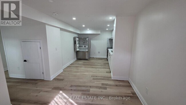 Photo du bâtiment - 41 Blair Crescent