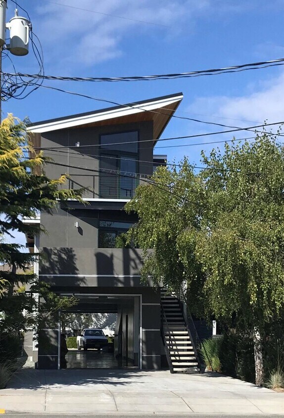 Foto principal - 1012 22nd St