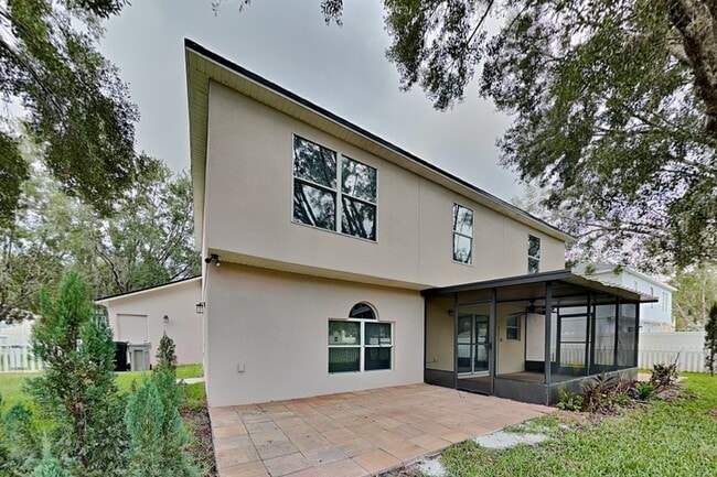 Foto del edificio - 1952 Alambra Cir