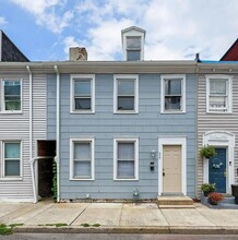Building Photo - 223 Walnut St