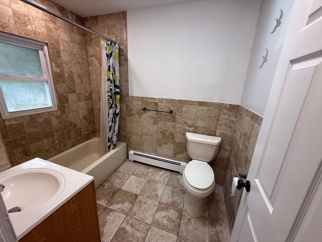 Building Photo - 2318 Milburn Ave