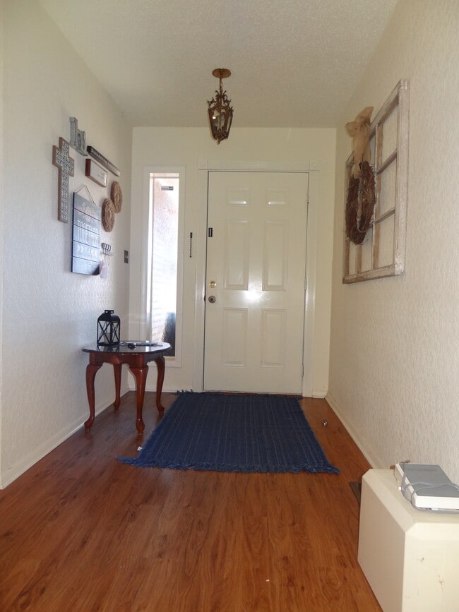 Front entry - 2305 NW 50th St