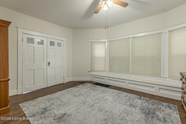 Foto del edificio - 2905 S 4th St