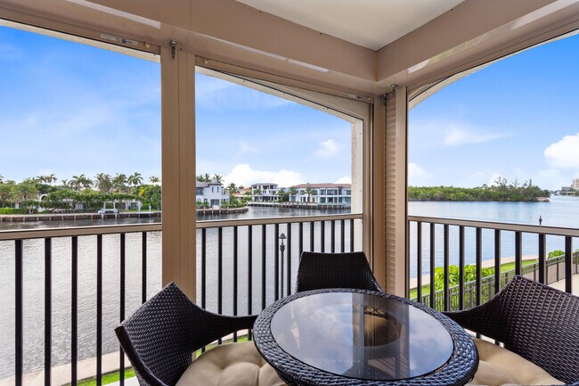 Foto del edificio - 2871 N Ocean Blvd