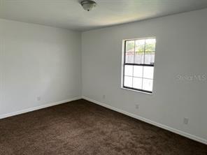 Building Photo - 20 Teak Run