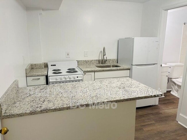 Foto del edificio - 815 Maryland Ave NE