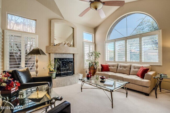 Foto del edificio - 10769 N Eagle Eye Pl