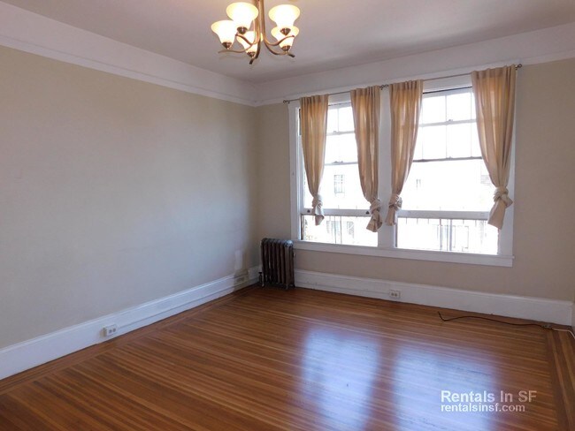Foto del edificio - 2245 Larkin St