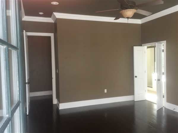 Building Photo - 176 Golden Meadow Dr
