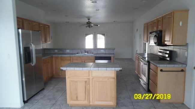 Building Photo - Arroyo Vista Estates