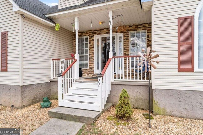 Building Photo - 22 Valley Creek Dr SW