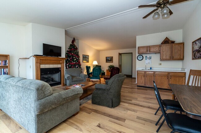 Third floor community room - Westbriar Senior Apartments