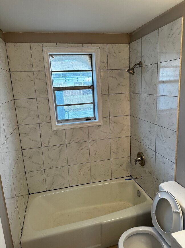 Foto del edificio - 1340 Payton St