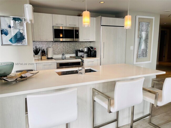 Foto del edificio - 45 SW 9th St