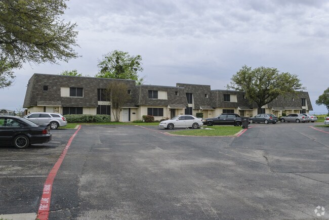 Foto del edificio - South Fork Townhomes