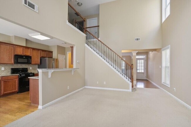 Building Photo - 434 Reynoldston Way