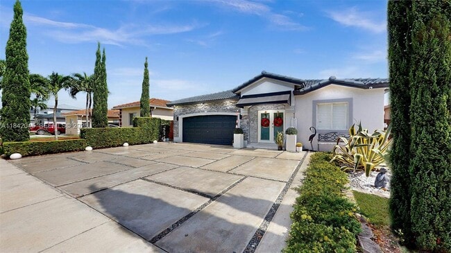 Building Photo - 16247 SW 92nd Terrace