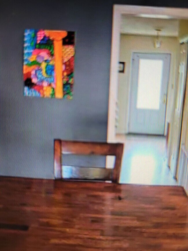 Foto del edificio - 4 bedroom 2.5 baths in Kempsville