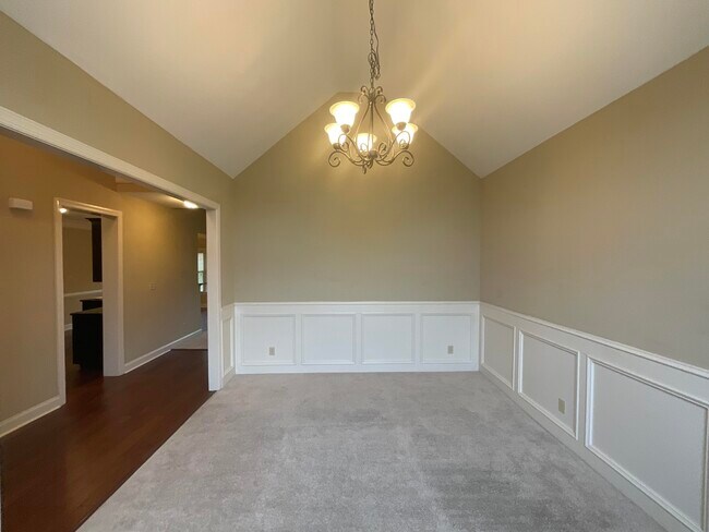 Foto del edificio - 5506 Darwood Dr