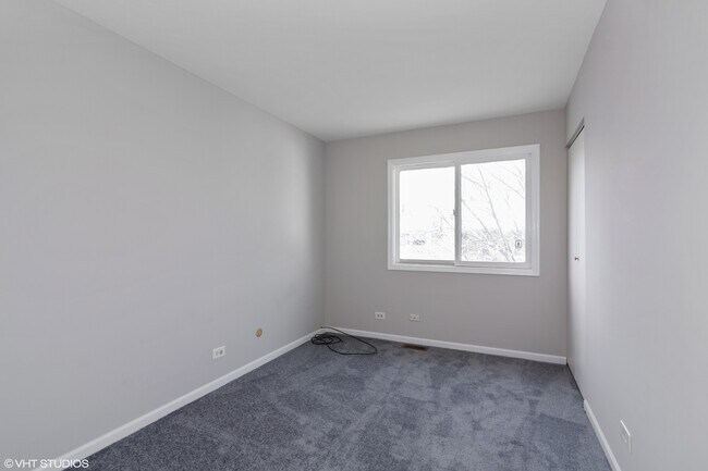 Building Photo - 228 Apache Ct