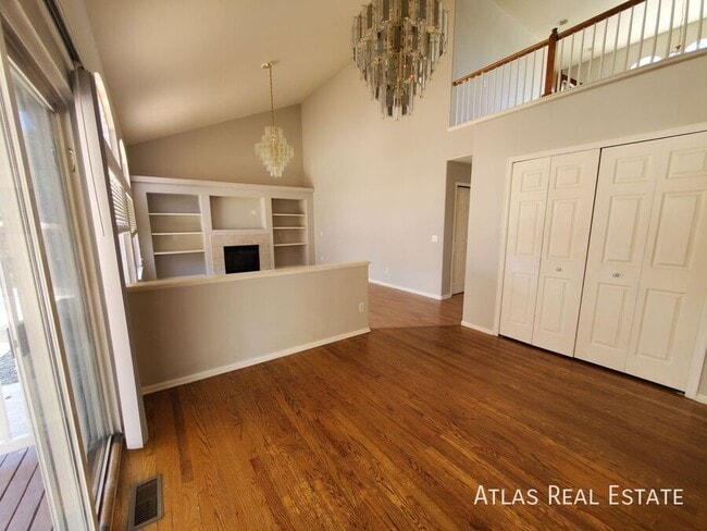Building Photo - 4188 Ascendant Dr