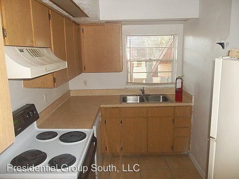 Building Photo - 2969 S Ferncreek Ave