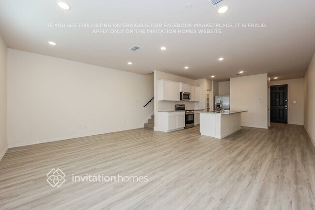 Foto del edificio - 6406 Blue Trl