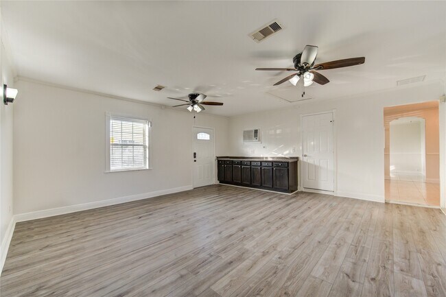 Foto del edificio - 14238 Old Humble Rd