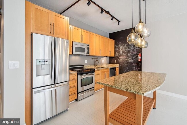 Building Photo - 2125 14th St NW