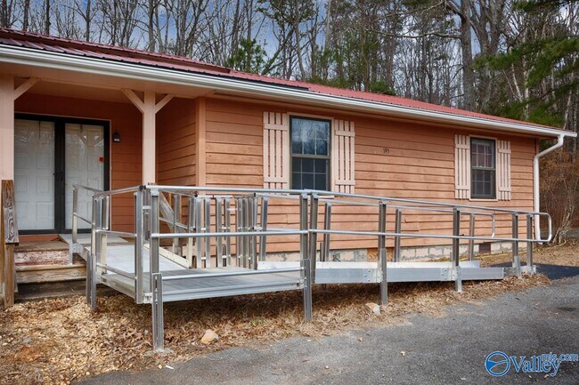 Building Photo - 195 AL-79