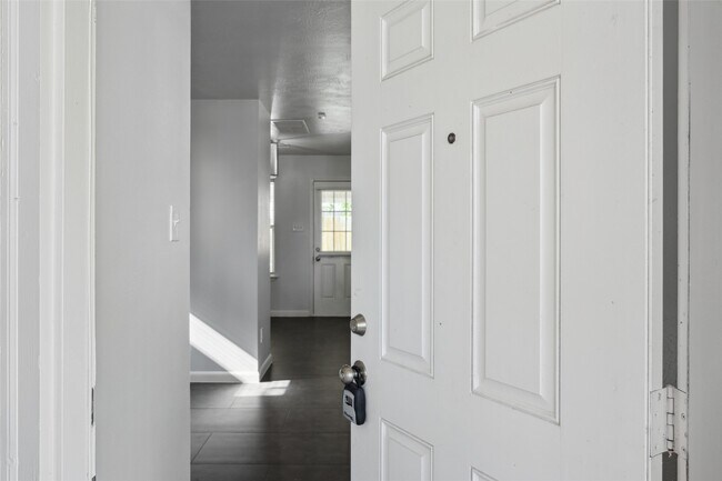 Foto del edificio - 18911 Brownstone Mills Dr