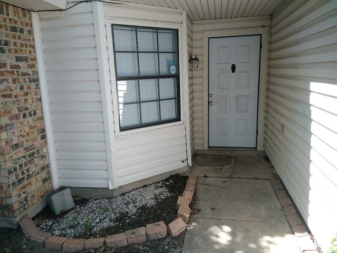 Foto del edificio - 3 Bedroom House in The Colony