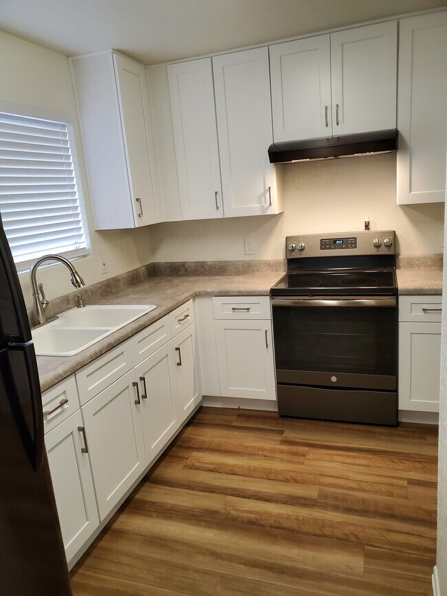 Cocina de un apartamento de dos habitaciones - La Cascada