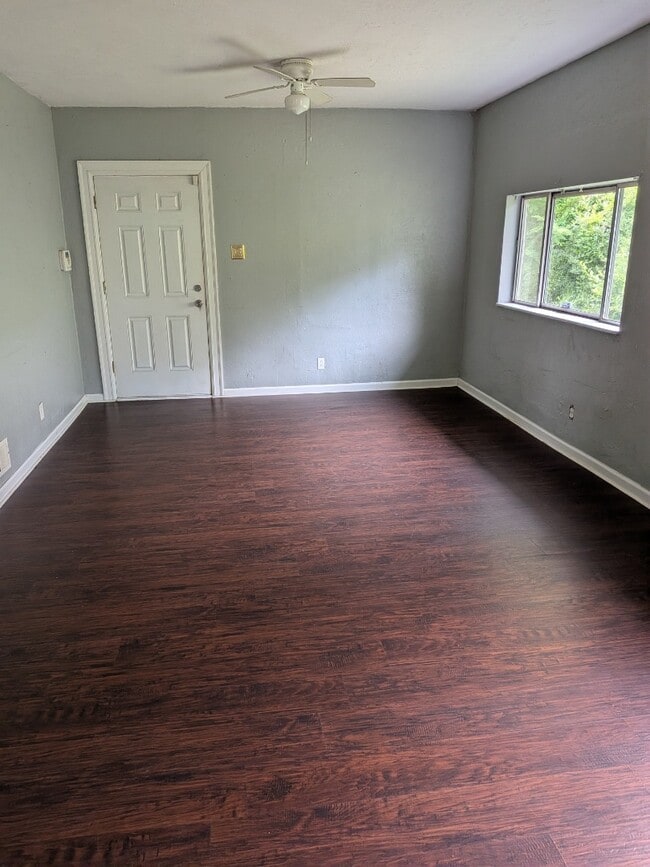 Photo - Cute Two Bedroom Home On Dead End Street In Spring Hill