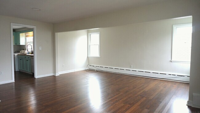 Foto del edificio - 586 Courtland Ave