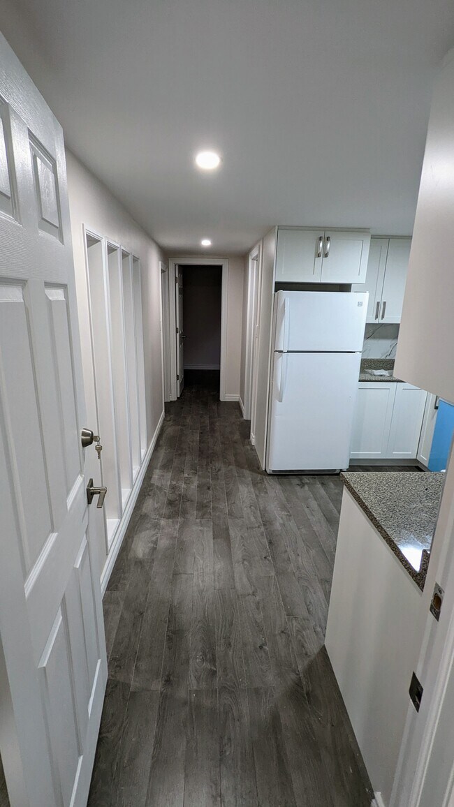 Photo du bâtiment - 43 Seneca Ave